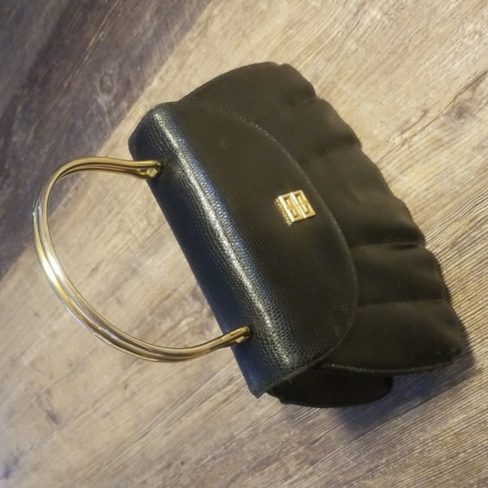 GIVENCHY Seashell RARE Reptile Black Leather Gold Top handle & Monogram … - Picture 8 of 17